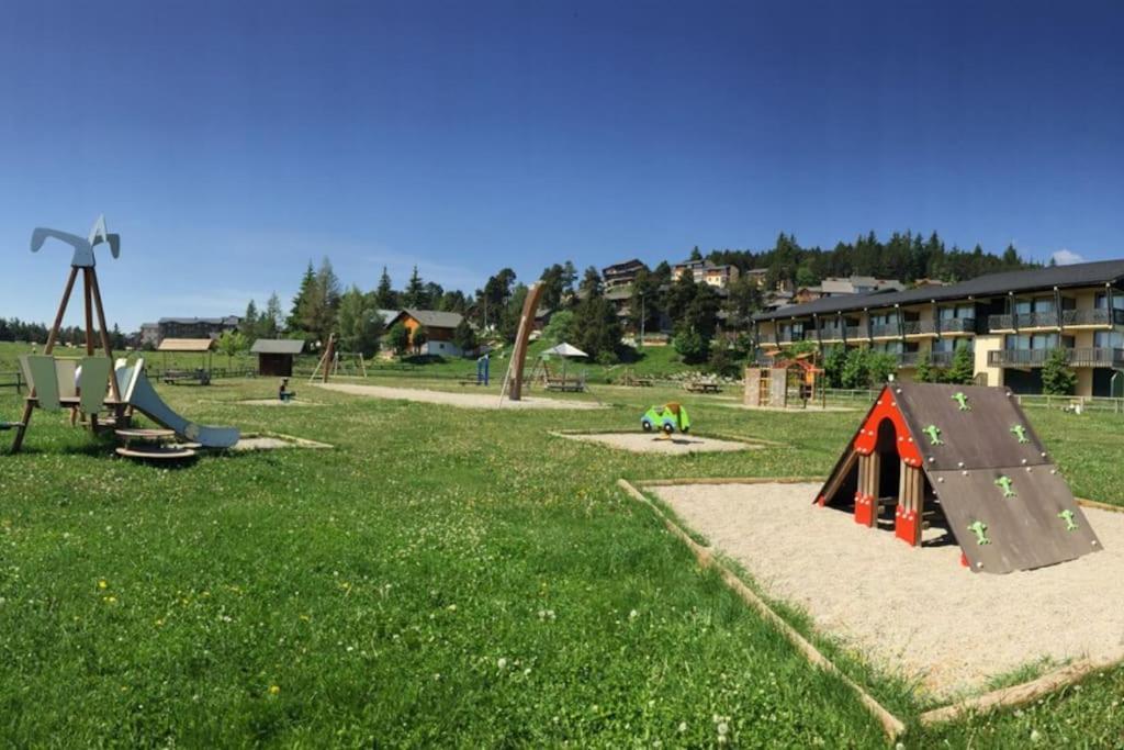 T2 Aux Pieds Des Pistes De P2000 Apartman Bolquere Pyrenees 2000 Kültér fotó